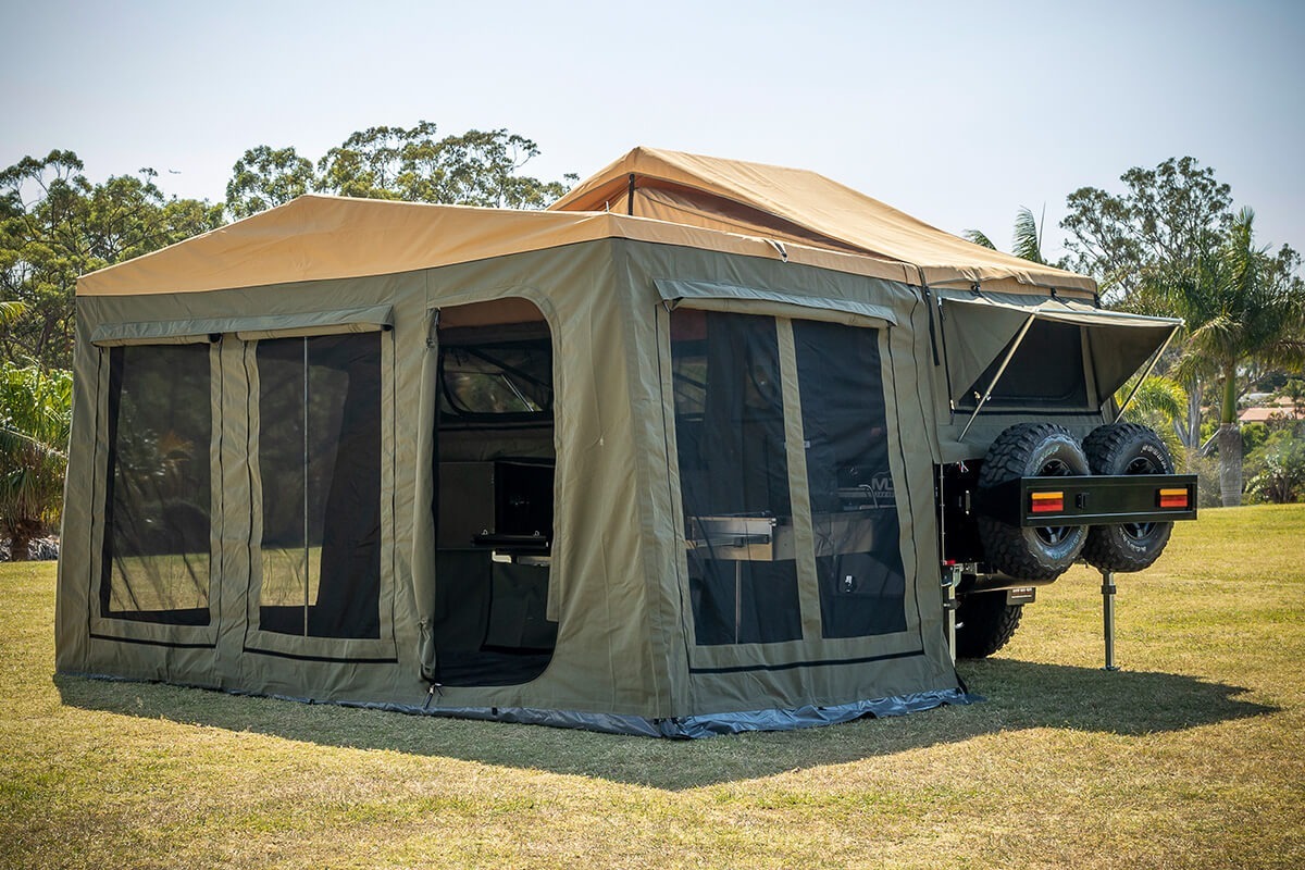 MDC-Explorer-Forward-Fold-Offroa