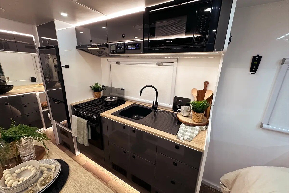 XT19HRT-OGE-Interior-IMG_9852