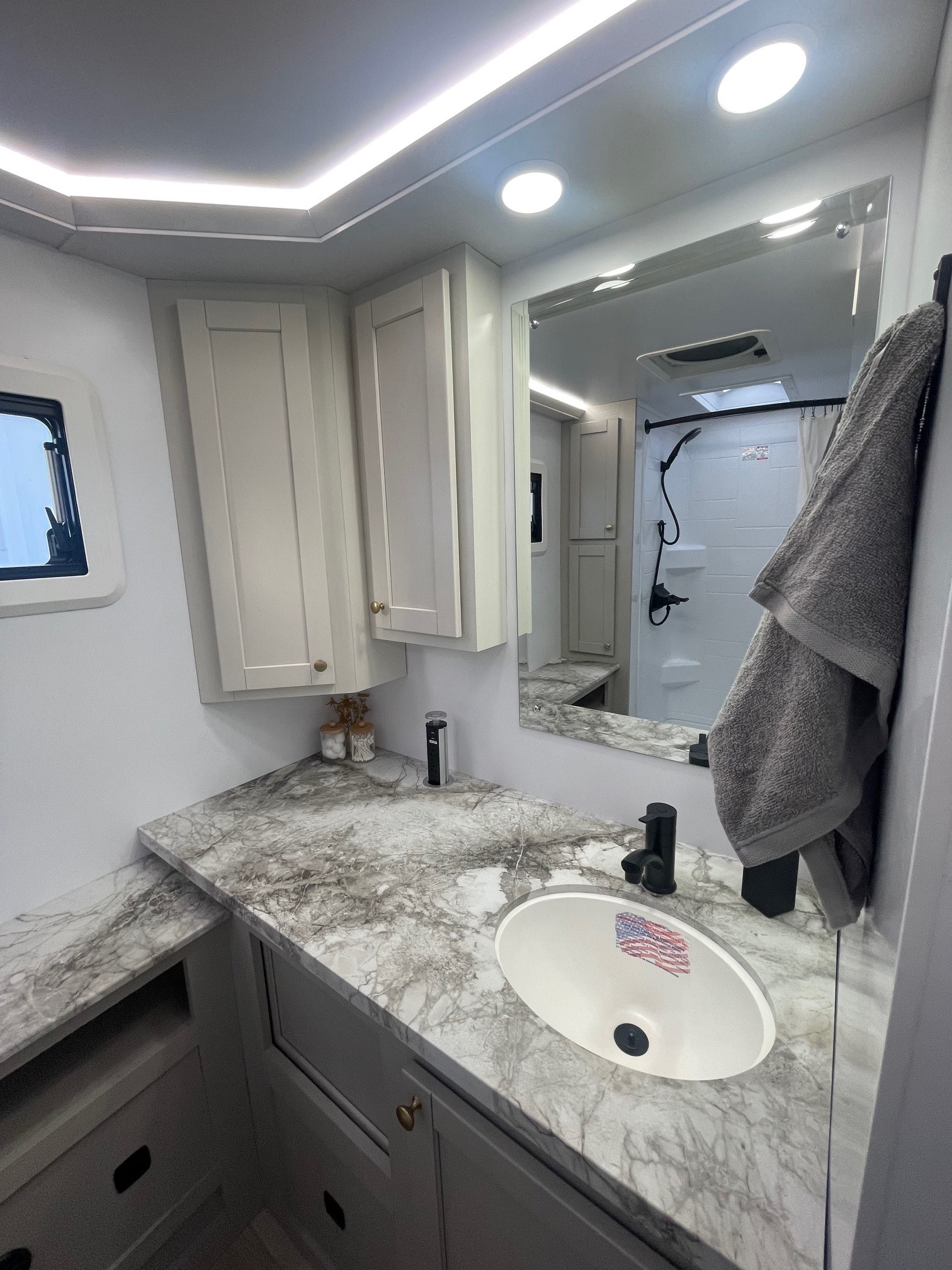 full bath