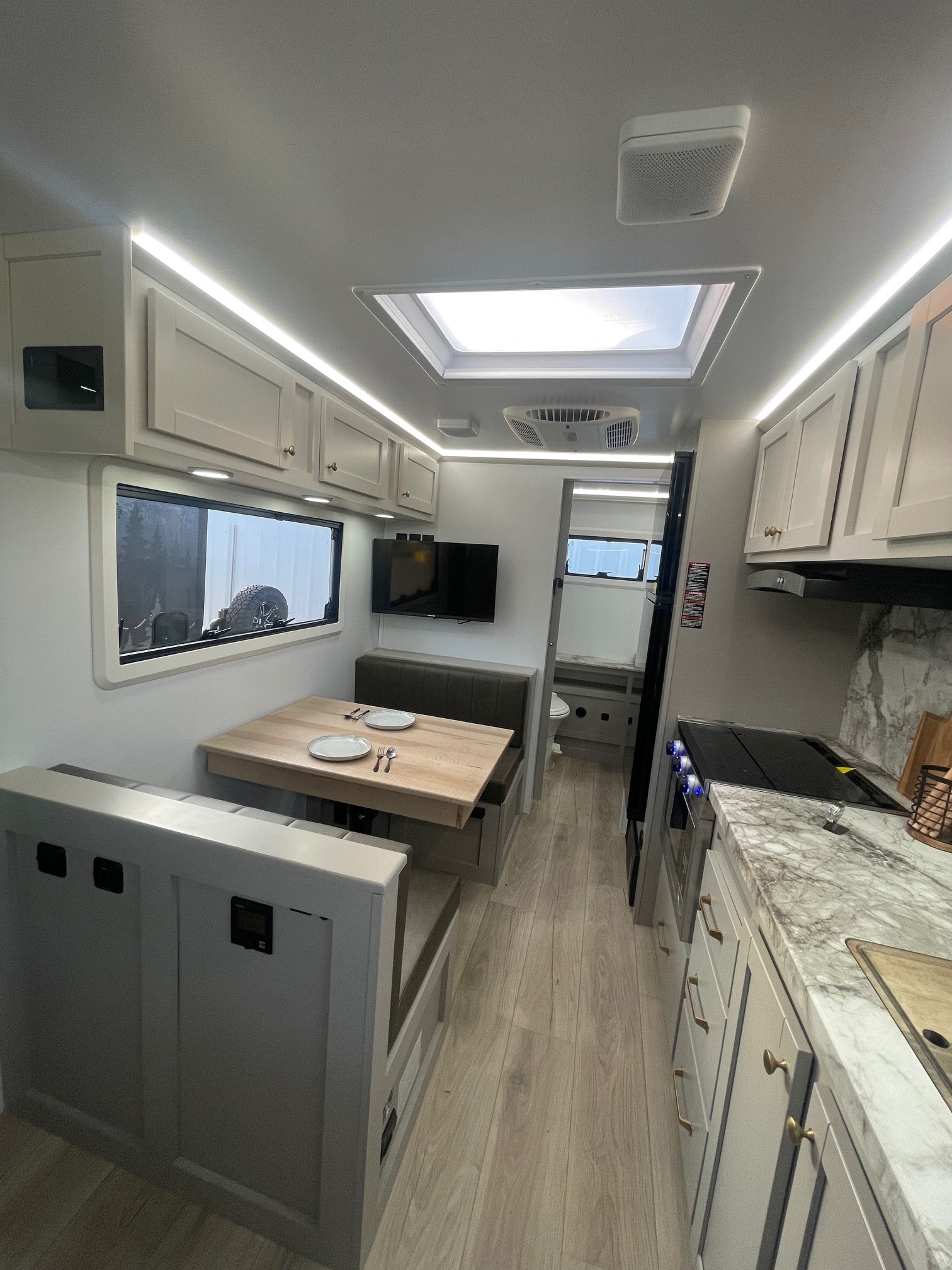 full dinette-1