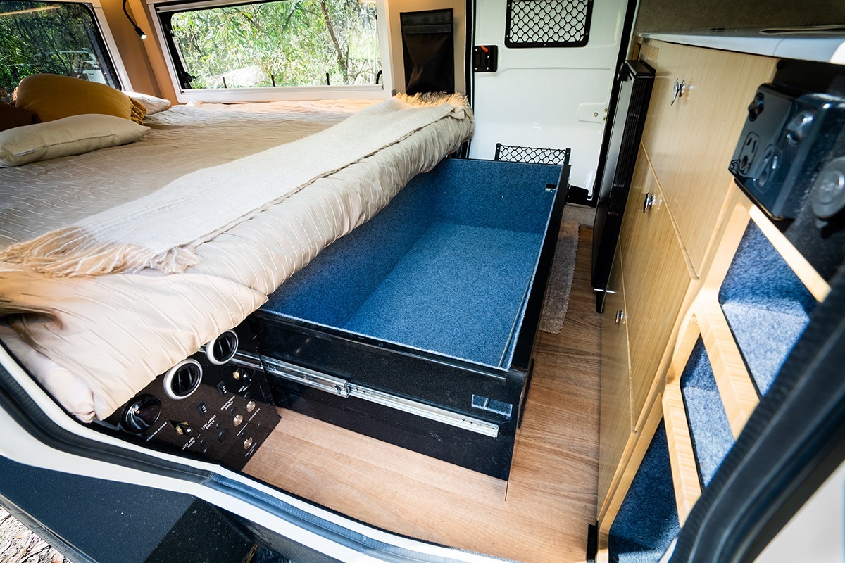 teardrop-kube-camper-underbed-dr