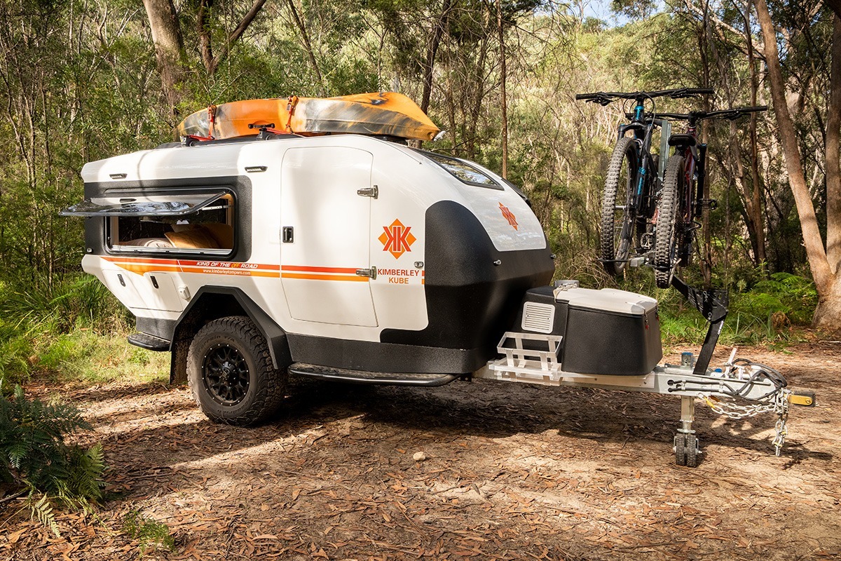 teardrop-kube-camper-with-bicycl